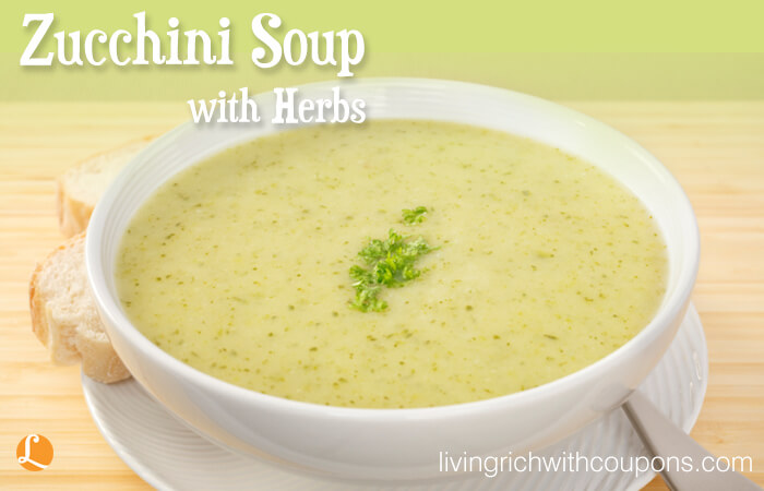 Zucchini soup with herbs