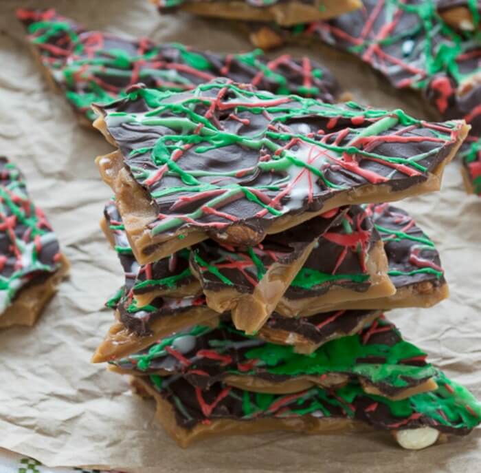 easy-christmas-toffee-2