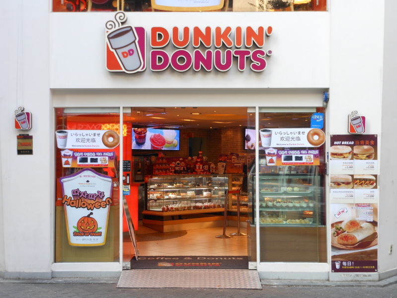 Dunkin'_Donuts_Myeongdong