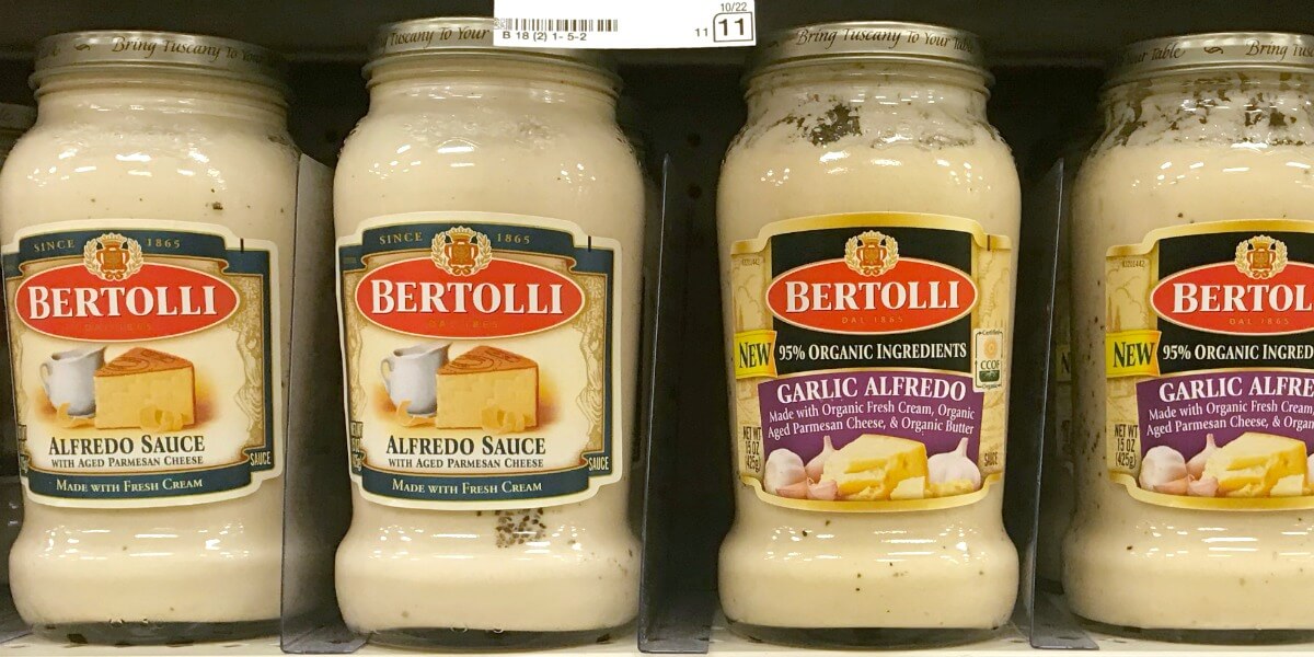 Соус альфредо додо. Bertolli Alfredo Sauce. Классический соус Альфредо. Соус Альфредо состав. Bertolli Organic.