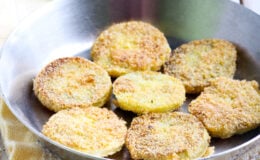 Fried Green Tomatoes Recipe | Easy Favorite!