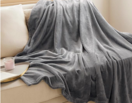 50% off Bedsure Lightweight Soft Fleece Blanket on Amazon | Insanely Low Price of $4.99