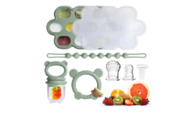 50% off Baby Fruit Food Feeder {Amazon} | Under $7